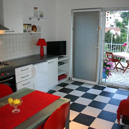 Cozy New Flat For 2 Or 3 Apartment Hvar Town Exterior photo
